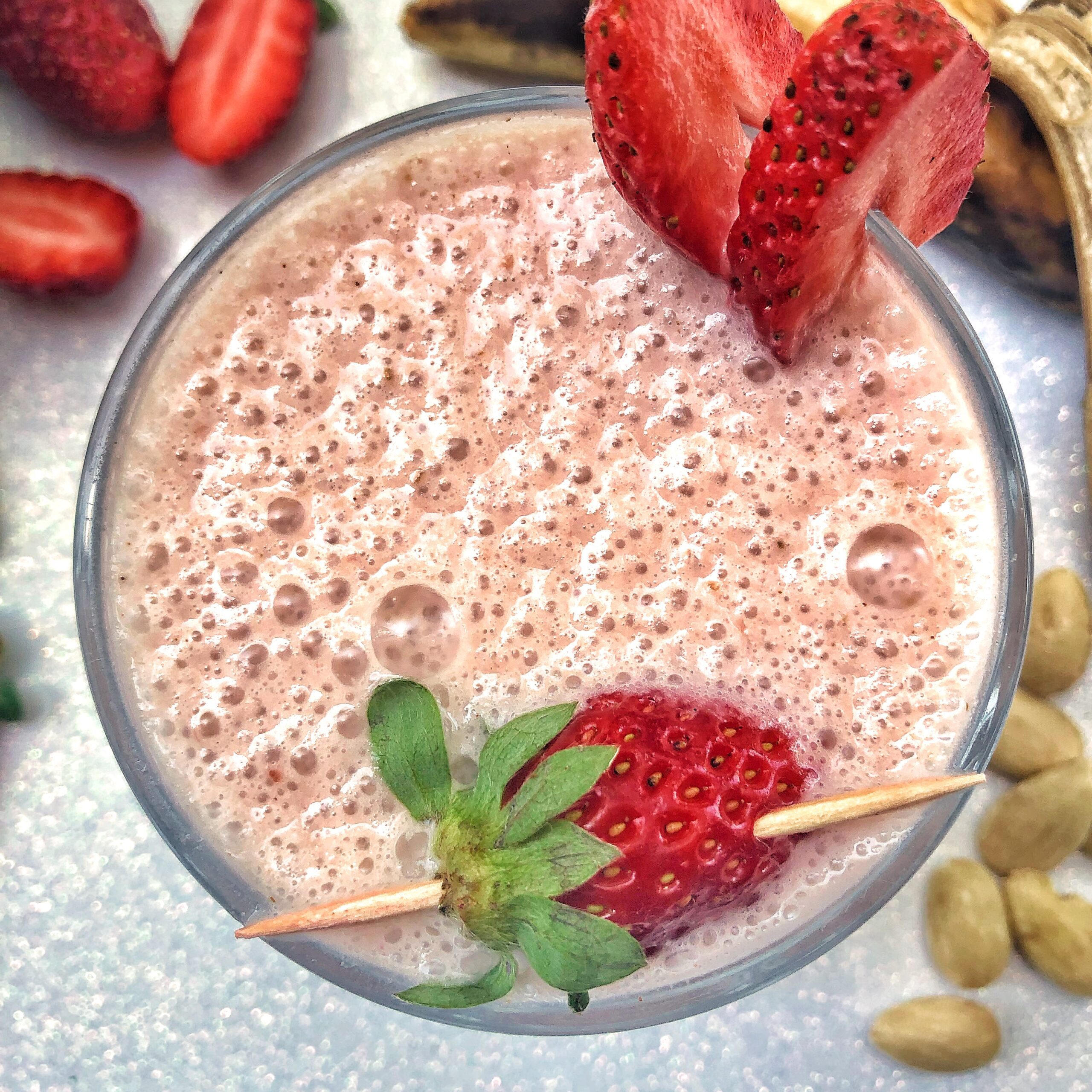 Lovely Strawberry and Frozen Banana Drink