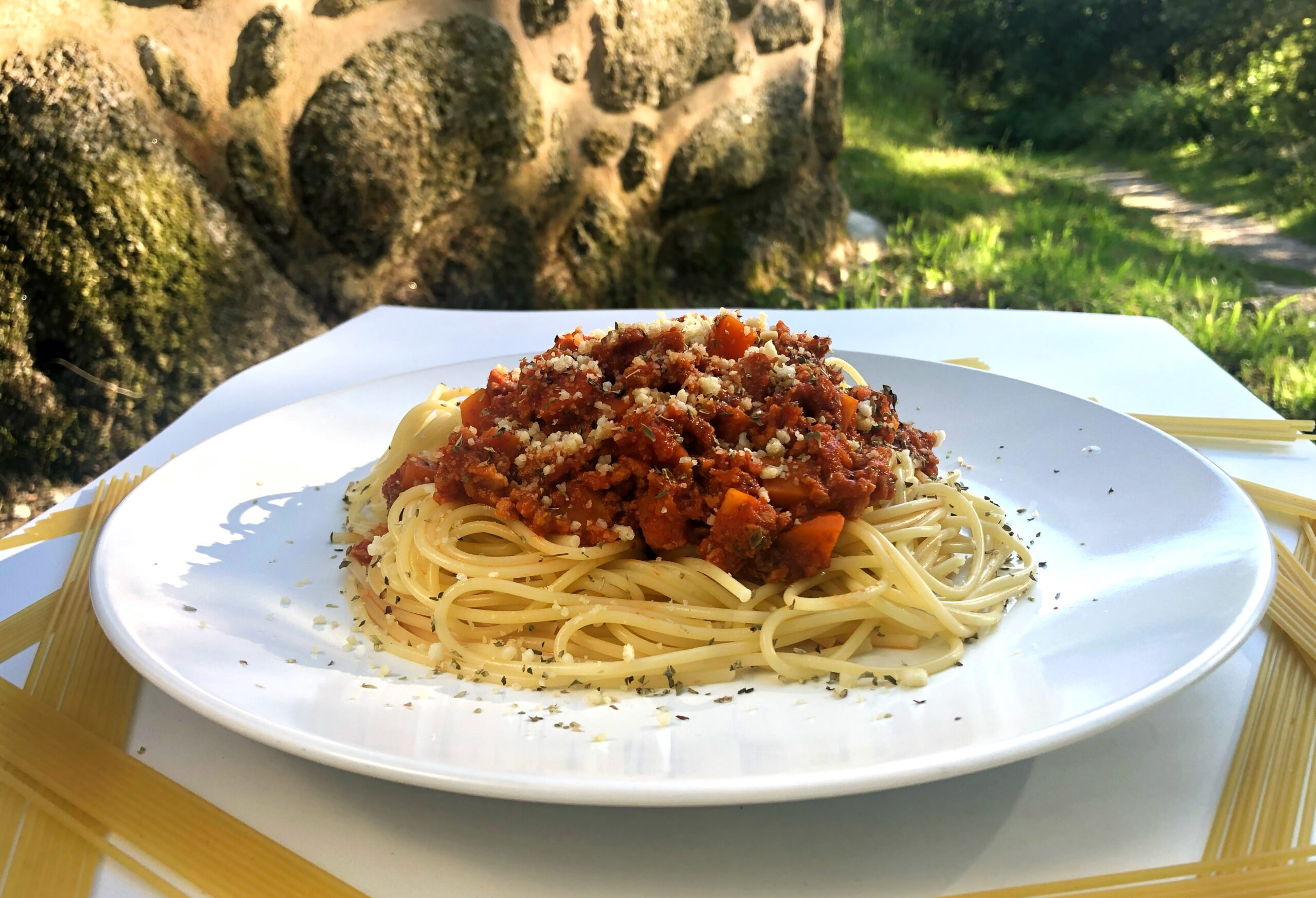 Easypeasy Vegan Spaghetti Bolognese (onion-, garlic-free)