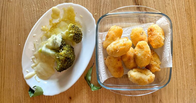 Miliepap croquettes, broccoli and white sauce (vegan)